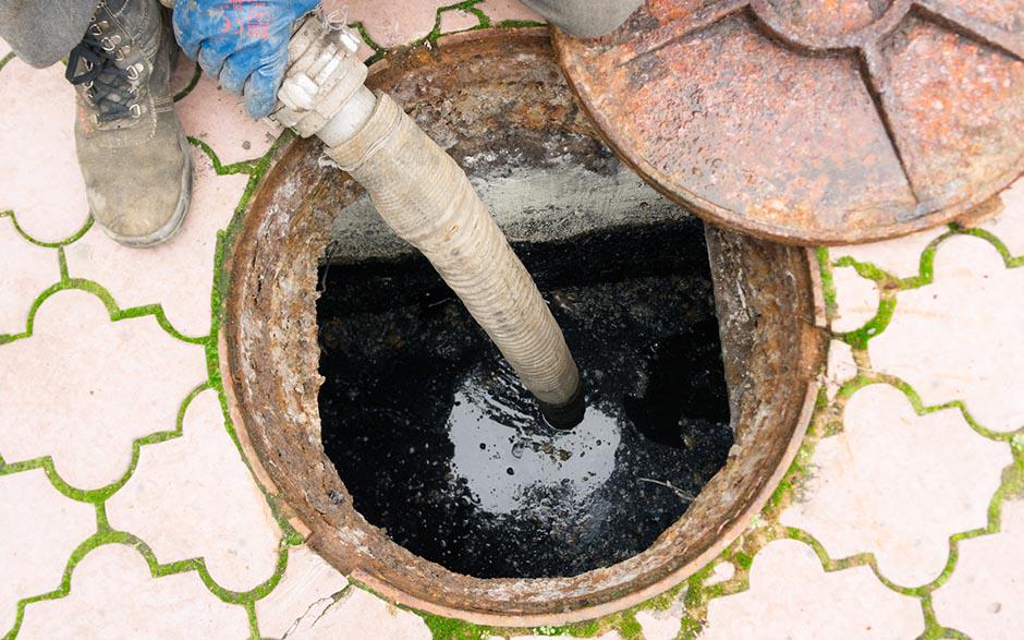 bouchon canalisation wc Saint-Thibault-des-Vignes